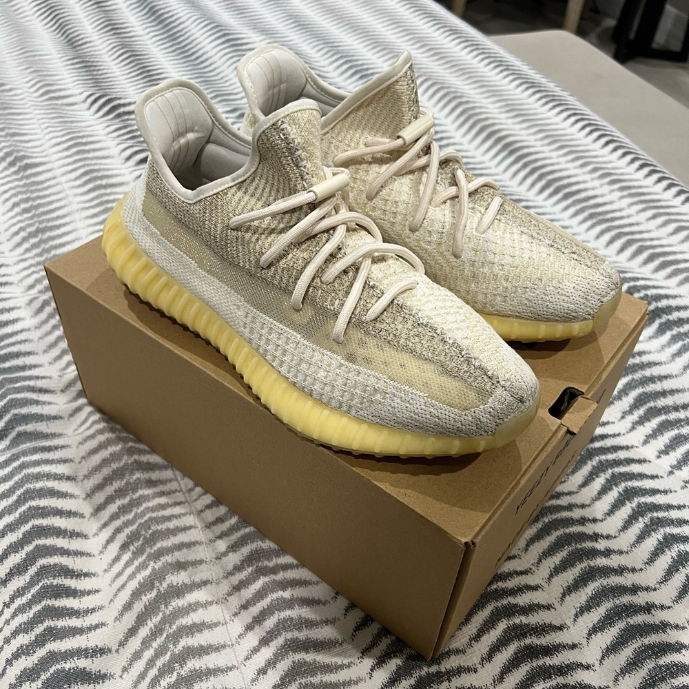 YEEZY BOOST 350 V2 (ABEZ) SIZE 9.5